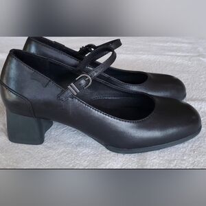 Camper Black Mary Jane Heels